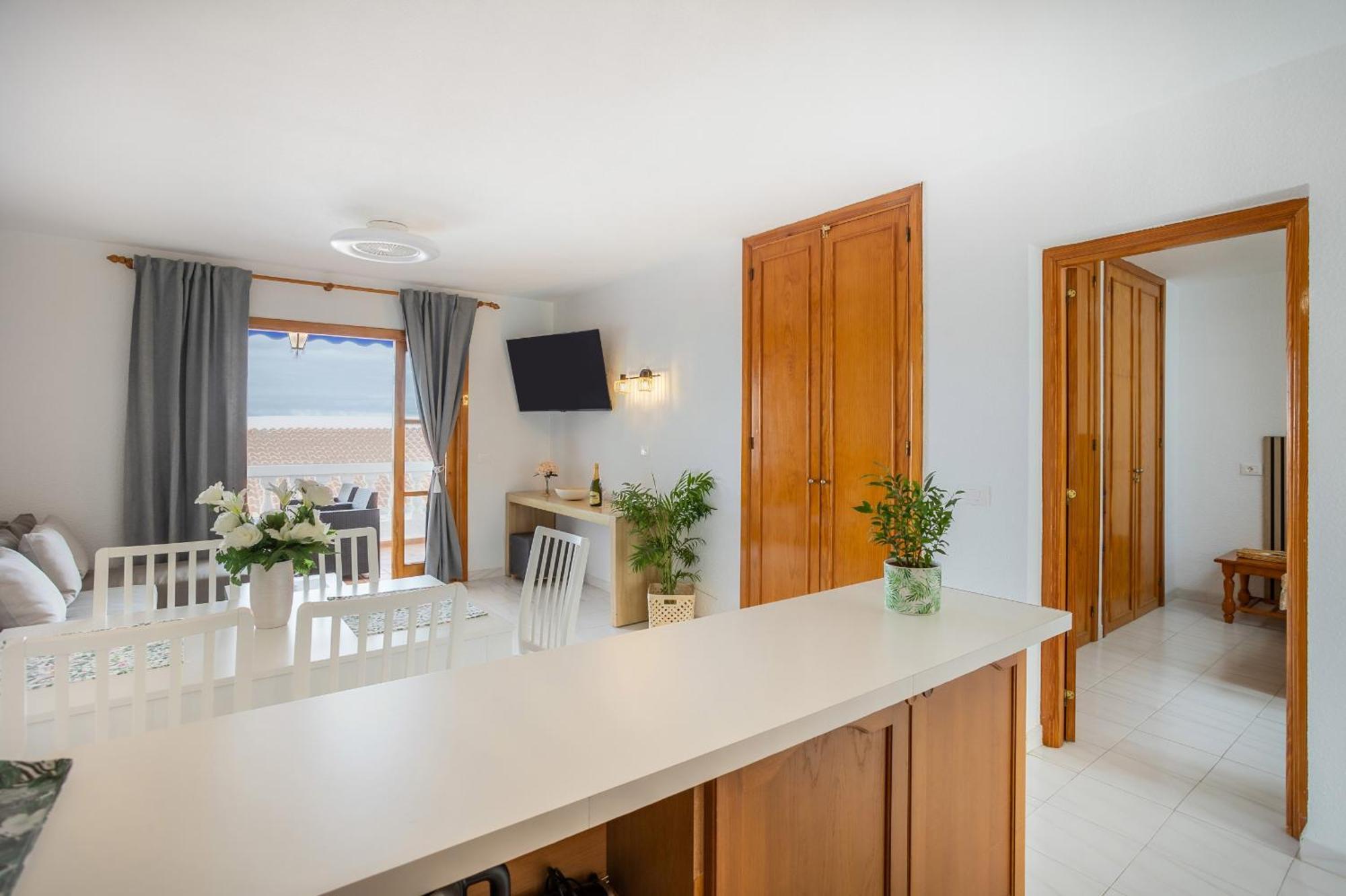 Cozy Port Royal Margot Sunset View Home By Lovetenerife ลอส กริสเตียนอส ภายนอก รูปภาพ